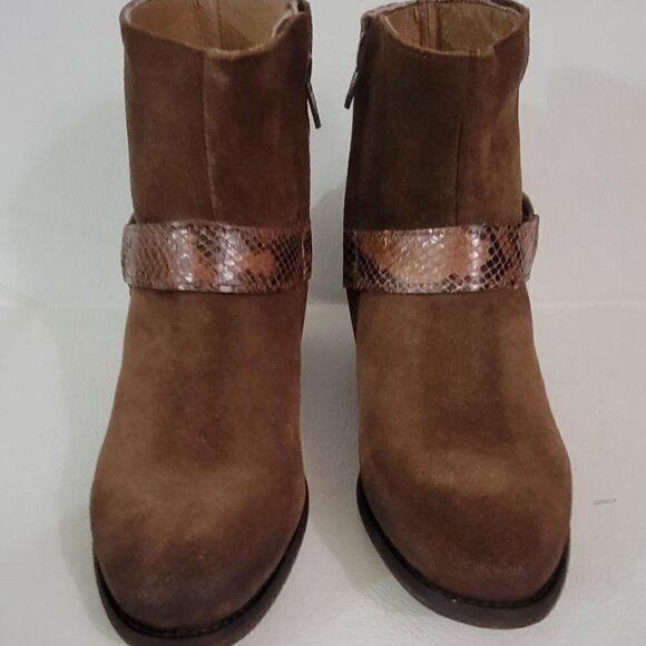 ARTISAN BY ZIGI “Layza” Booties in Brown Suede Snakeskin - Picture 4 of 9